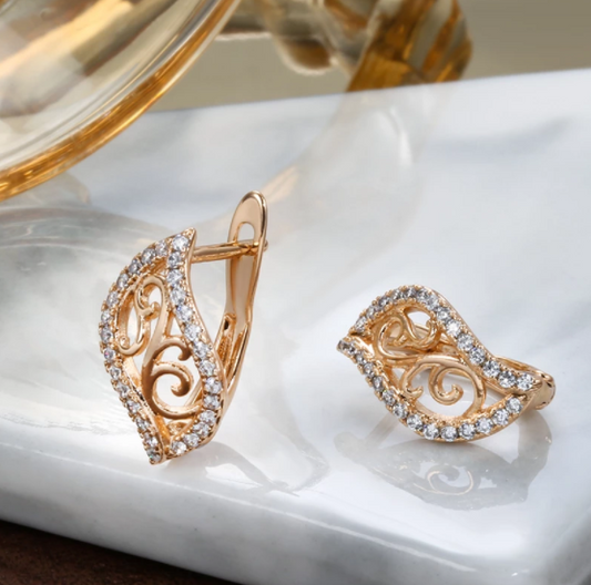 585 Rose Gold Plated Ring and Stud Earrings Set