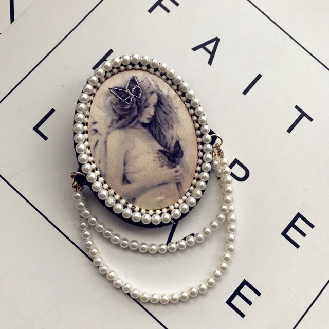 Retro Camellia Lapel Pins & Brooches