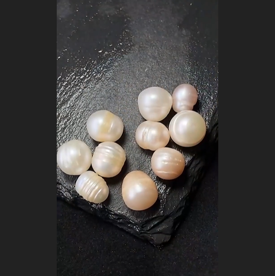 Natural Freshwater Pearl Fine Jewelry