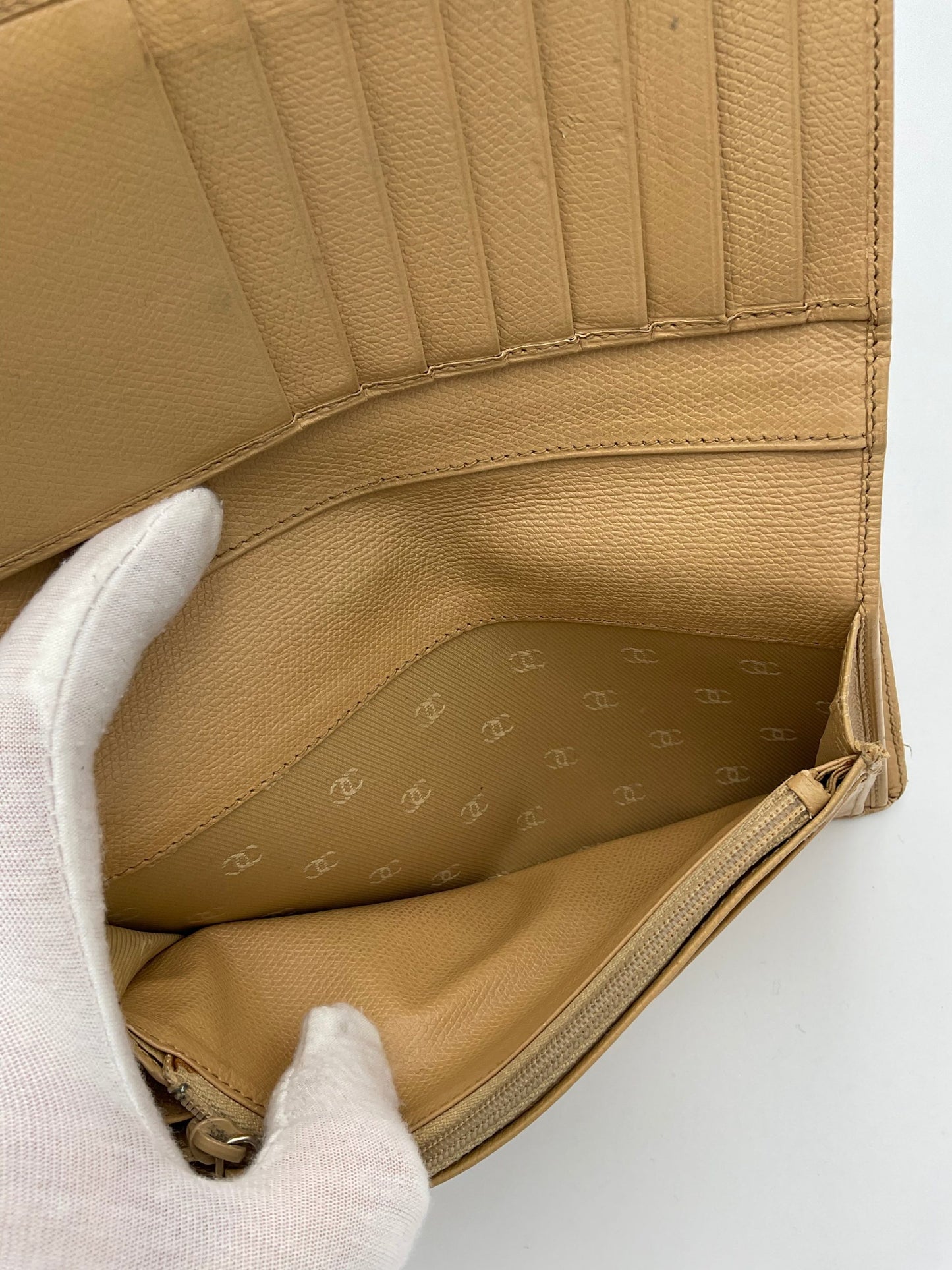 CHANEL CC Powder Wallet