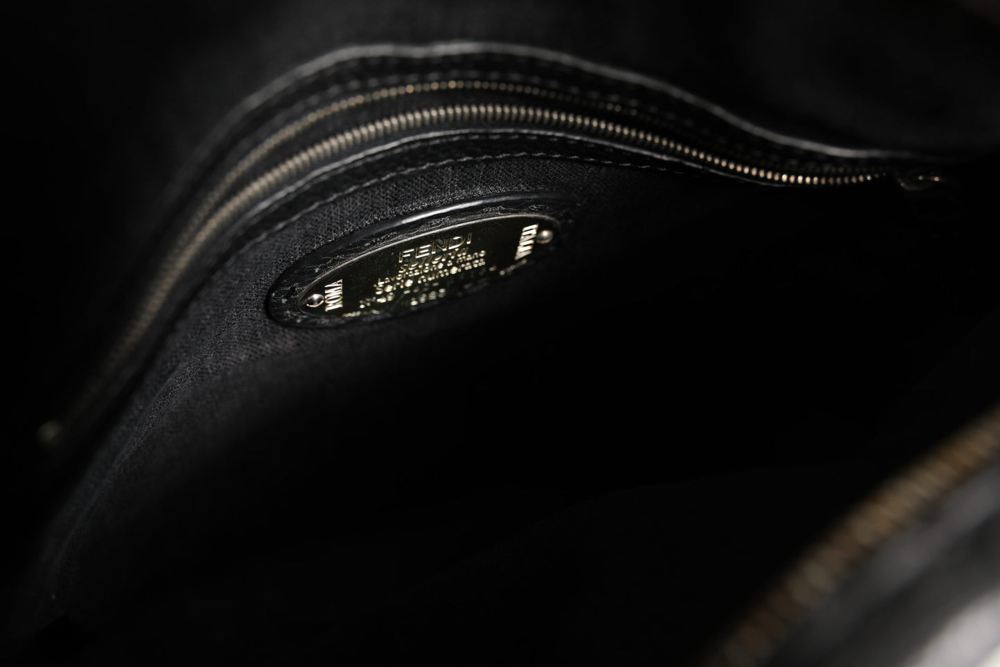 Selleria Leather Messenger Crossbody Bag