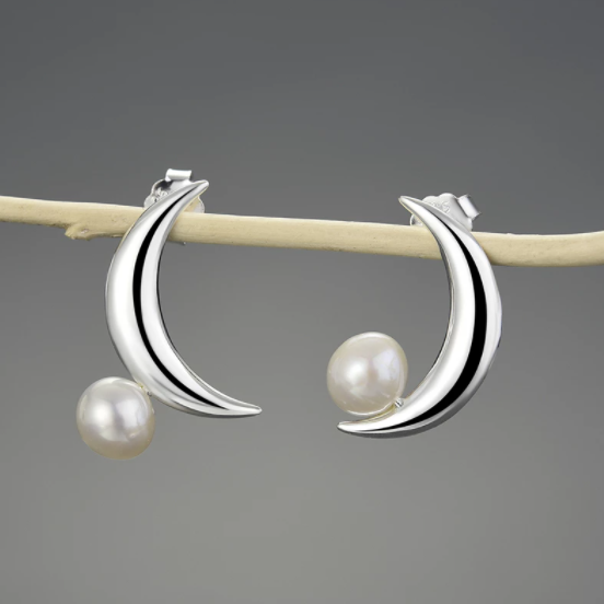 Natural Pearl Moon Stud Earrings