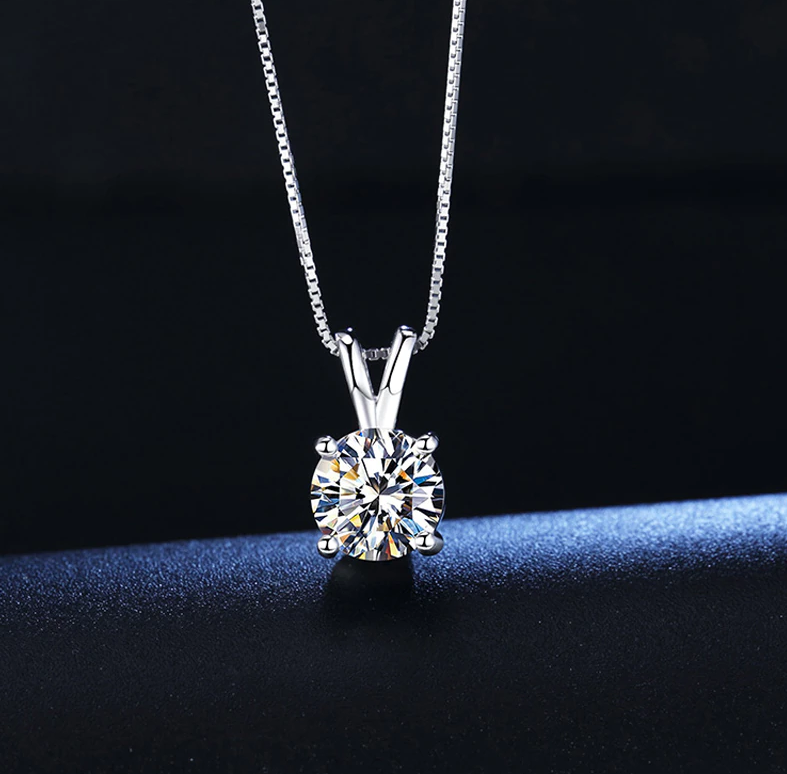 Stunning Solitaire Diamond Pendant Necklace