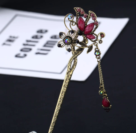 Suytable Luxury Butterfly Chopsticks Tassel Hairpin
