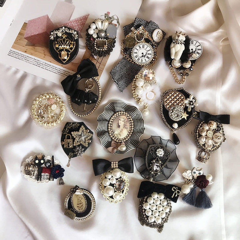 Vintage Accessory Lapel Pins and Brooches