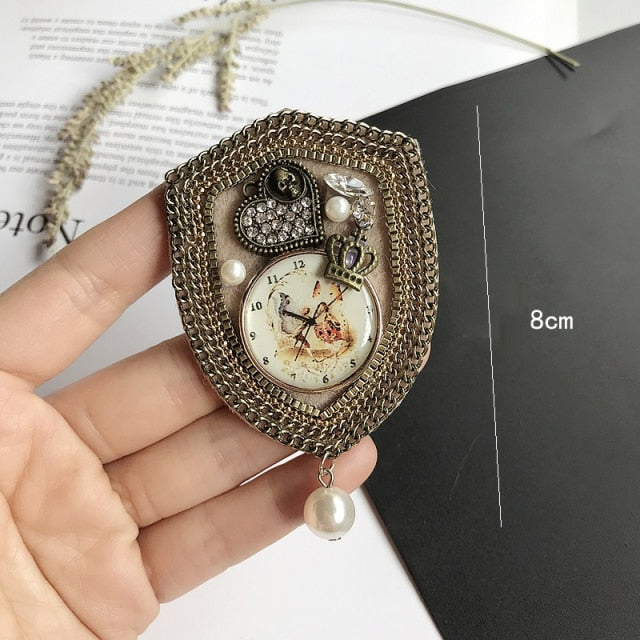 Vintage Accessory Lapel Pins and Brooches
