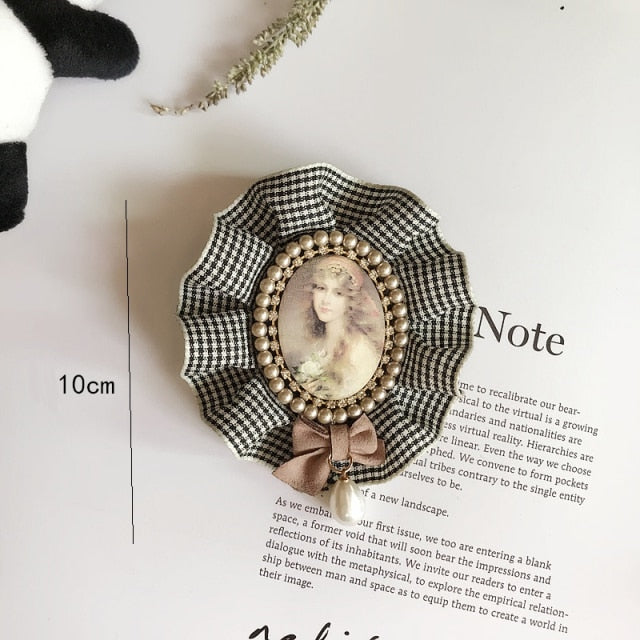 Vintage Accessory Lapel Pins and Brooches