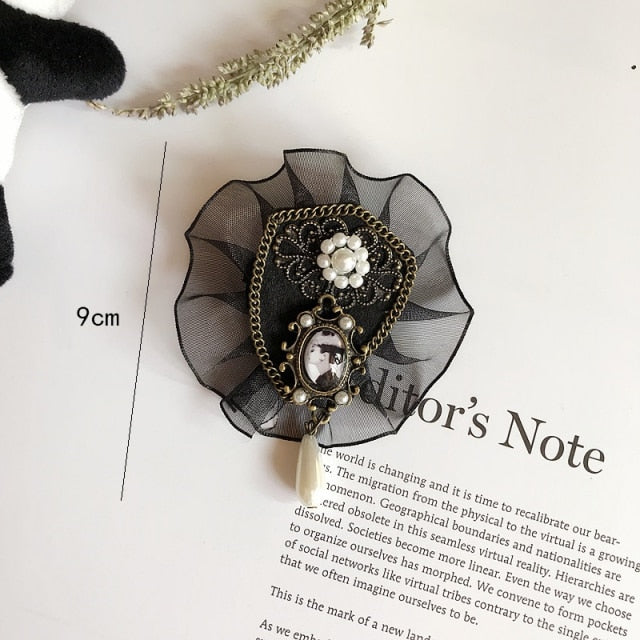 Vintage Accessory Lapel Pins and Brooches