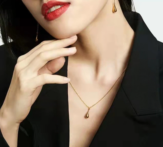 24K Gold Water Drop Pendant Necklace
