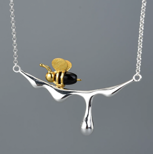 18K Gold Bee and Dripping Honey Pendant Necklace